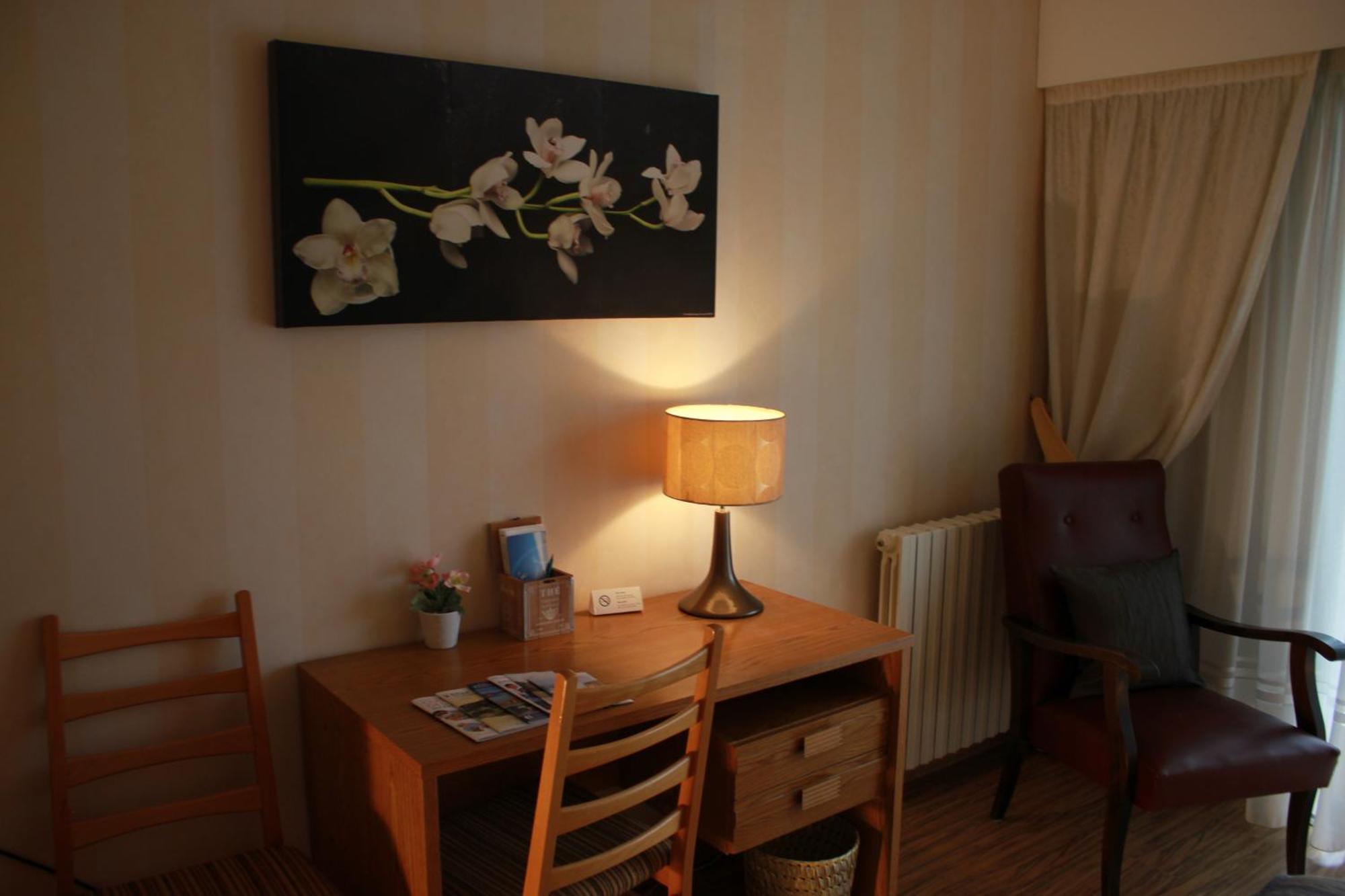 Hotel Restaurant Le Panorama Neuvecelle Habitación foto